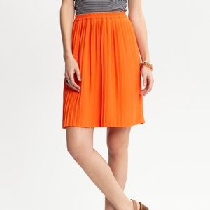NWT Orange Pleat Skirt (Large)